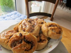 Soja-Dinkel-Schnecken mit Zimt & Vanille