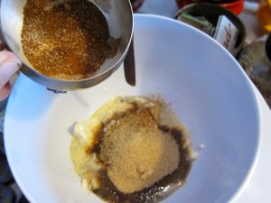 Soja-Dinkel-Schnecken mit Zimt & Vanille